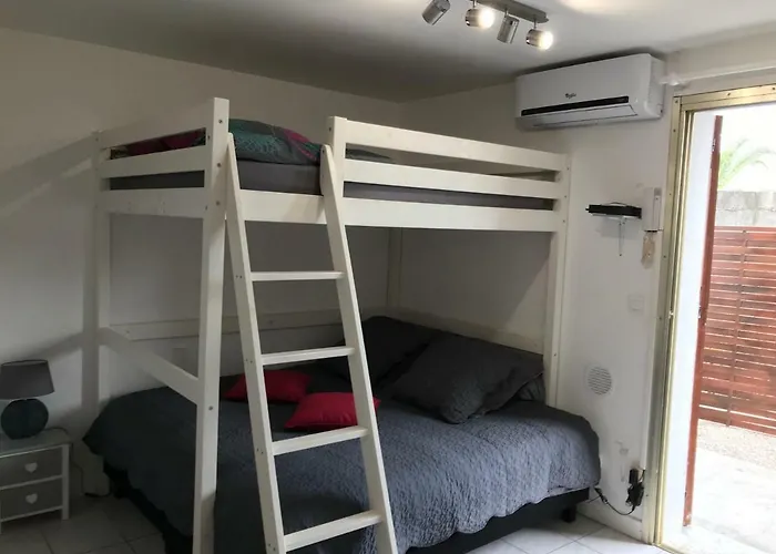 Acapulco Apartment *