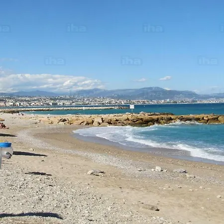 아파트 Acapulco 빌뇌브루베