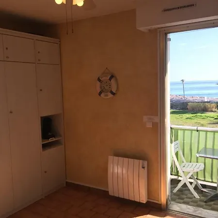 아파트 Acapulco *