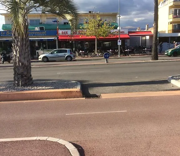 아파트 Acapulco *